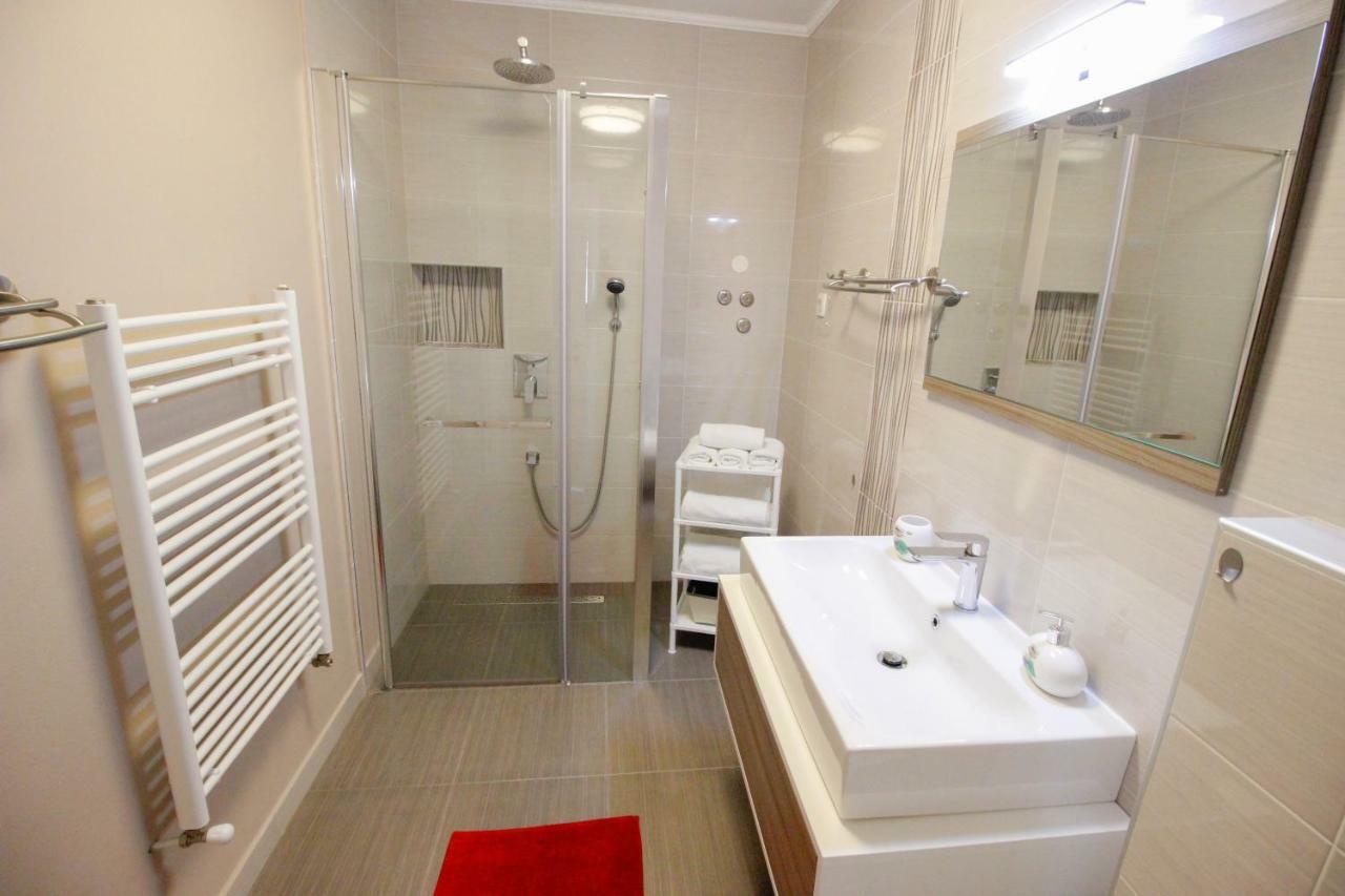 Studio Apartman Sky Rovinj Exterior photo